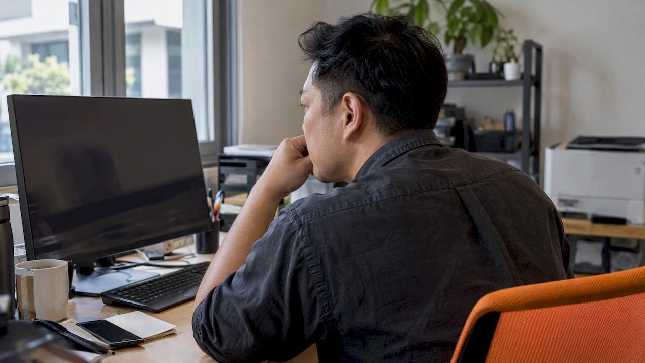 Custom CRM vs Off the Shelf: Workflow First for SMEs